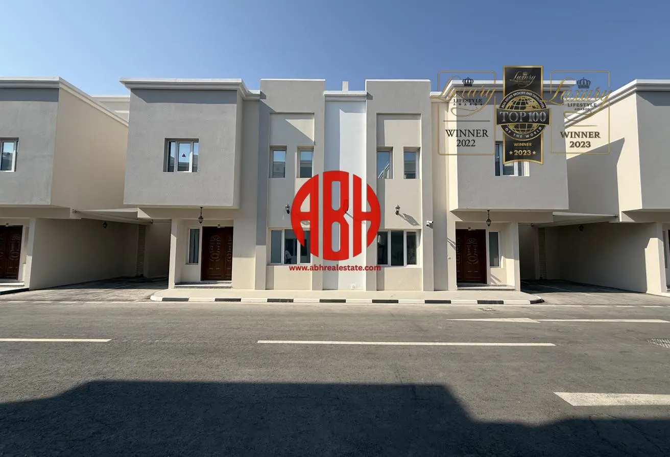 62128844 - Property Main Image