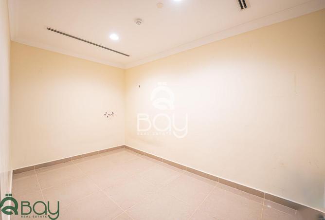 1004698 - Property Image 3