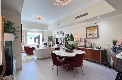 Apartment - 2 Bedrooms - 3 Bathrooms for sale in West Porto Drive - Porto Arabia - The Pearl Island - Doha