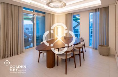 Apartment - 2 Bedrooms - 3 Bathrooms for sale in Crystal Residence - Gewan Island - The Pearl Island - Doha