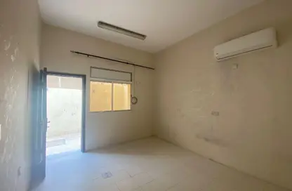 Apartment - 1 Bedroom - 1 Bathroom for rent in Muaither Area - Al Rayyan - Doha