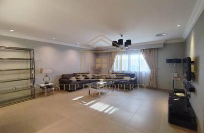 Apartment - 2 Bedrooms - 3 Bathrooms for rent in Al Nasr Street - Al Nasr - Doha