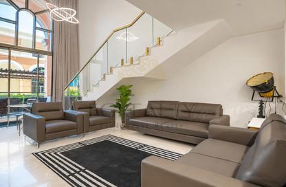 Townhouse - 1 - 2 for sale in Viva West - Viva Bahriyah - The Pearl Island - Doha