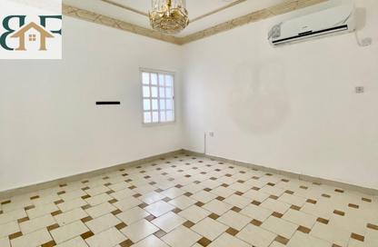 شقة - غرفة نوم - 1 حمام للايجار في شارع المطار القديم - طريق المطار القديم - الدوحة شقة - غرفة نوم - 1 حمام للايجار في شارع المطار القديم - طريق المطار القديم - الدوحة