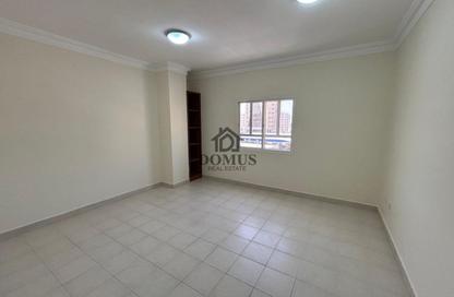 Apartment - 3 Bedrooms - 3 Bathrooms for rent in Thabit Bin Zaid Street - Al Mansoura - Doha