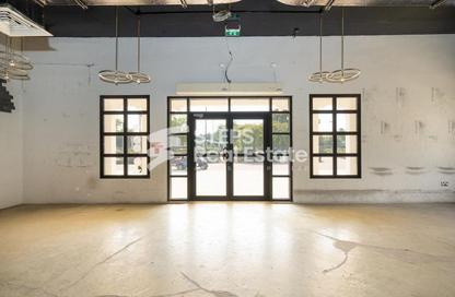 Shop - Studio - 1 Bathroom for rent in Al Bidaa - Al Bidaa - Doha