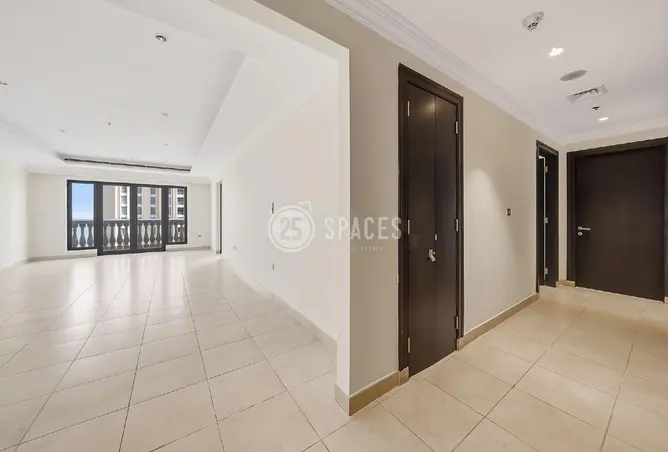 62183842 - Property Image 3
