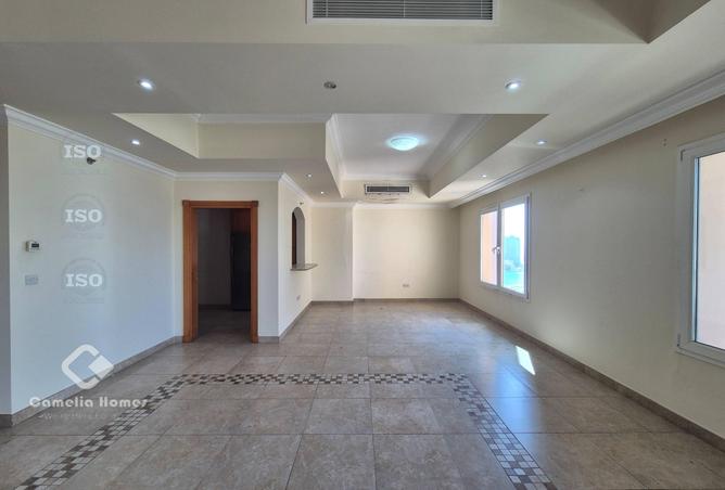 1028605 - Property Image 2