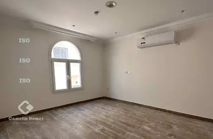 مجمع سكني - 5 غرف نوم - 6 حمامات للايجار في مريخ - المريخ - الدوحة