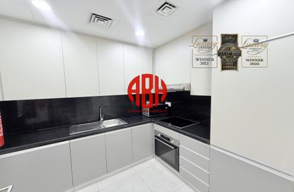 Apartment - 2 Bedrooms - 4 Bathrooms for rent in Floresta Gardens - Floresta Gardens - The Pearl Island - Doha