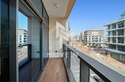Apartment - 2 Bedrooms - 3 Bathrooms for rent in Crystal Residence - Gewan Island - The Pearl Island - Doha
