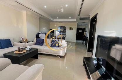 Apartment - 1 Bedroom - 2 Bathrooms for rent in Tower 28 - Porto Arabia - The Pearl Island - Doha Apartment - 1 Bedroom - 2 Bathrooms for rent in Tower 28 - Porto Arabia - The Pearl Island - Doha