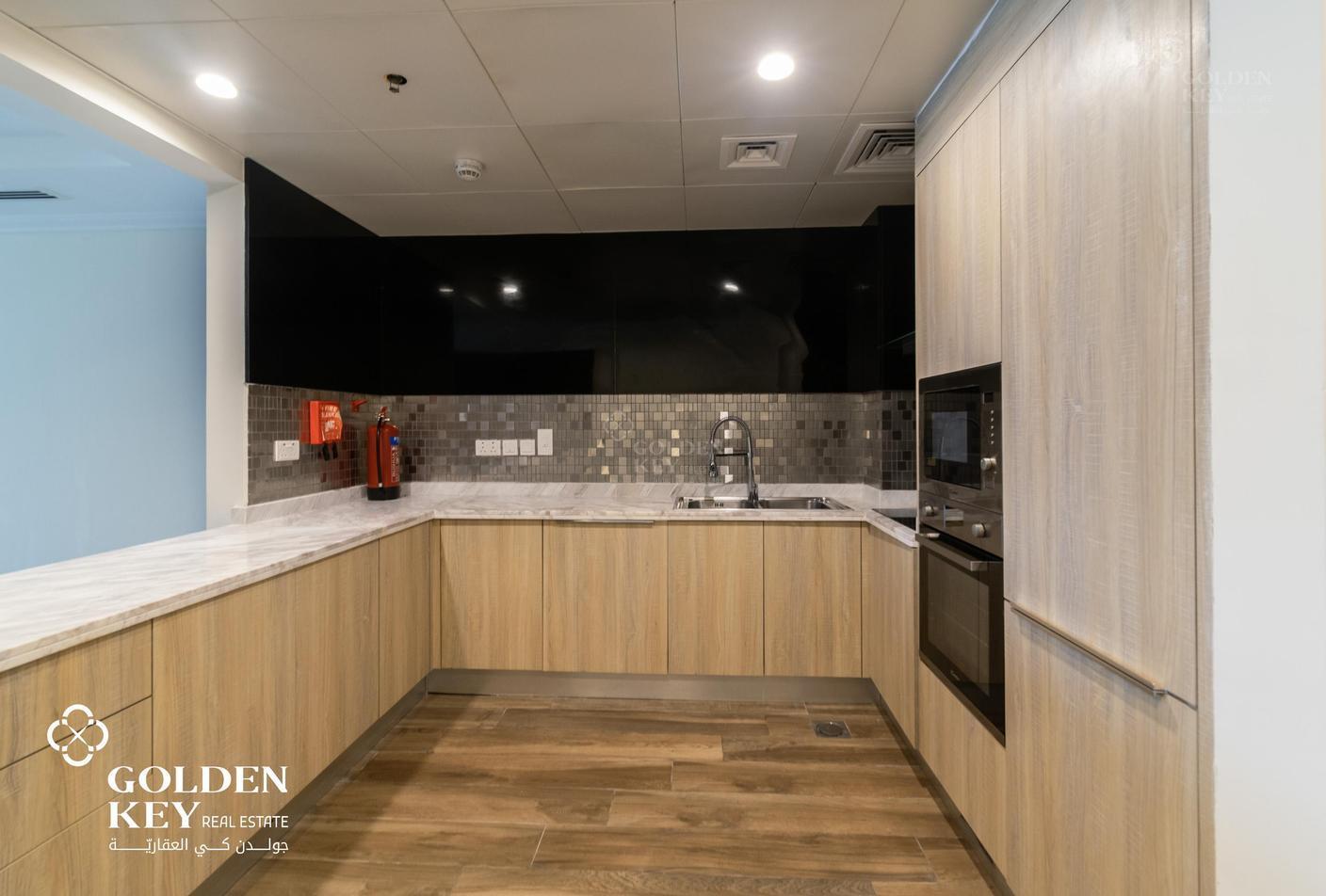 Cooling Included | Beach Access | SF-Studio