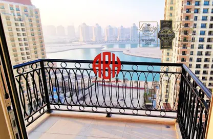 Apartment - 2 Bedrooms - 3 Bathrooms for rent in Floresta Gardens - Floresta Gardens - The Pearl Island - Doha