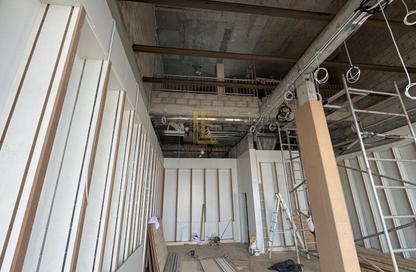 Shop - Studio - 1 Bathroom for rent in Wholesale Market Street - Abu Hamour - Doha Shop - Studio - 1 Bathroom for rent in Wholesale Market Street - Abu Hamour - Doha