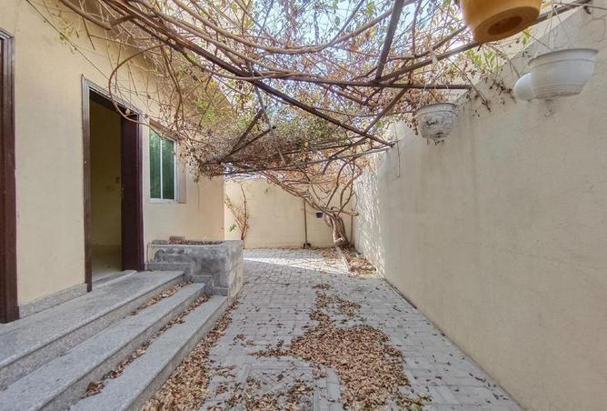 53142903 - Property Image 3