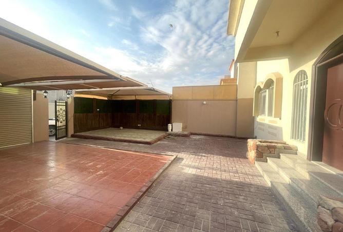 53142903 - Property Image 2