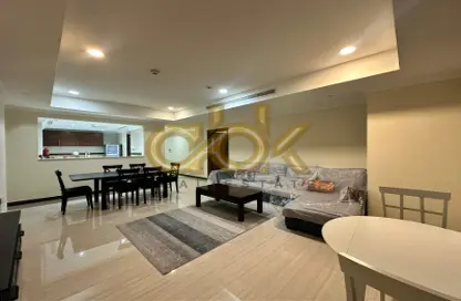 شقة - غرفة نوم - 2 حمامات للبيع في طريق بورتو الشرقي - بورتو أرابيا - جزيرة اللؤلؤة - الدوحة