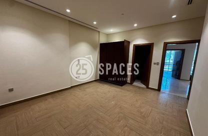 Apartment - 2 Bedrooms - 3 Bathrooms for rent in Viva West - Viva Bahriyah - The Pearl Island - Doha Apartment - 2 Bedrooms - 3 Bathrooms for rent in Viva West - Viva Bahriyah - The Pearl Island - Doha