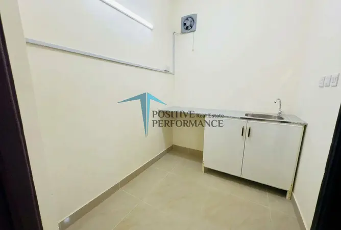63863449 - Property Image 3