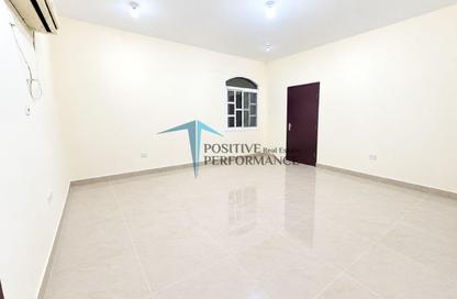 Apartment - Studio - 1 for rent in Umm Salal Ali - Umm Salal Ali - Doha