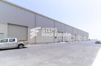 Warehouse - Studio for rent in Industrial Area 4 - Industrial Area - Industrial Area - Doha