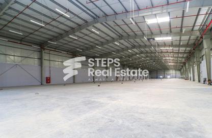Warehouse - Studio for rent in Industrial Area 4 - Industrial Area - Industrial Area - Doha