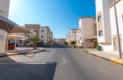 شقة - غرفة نوم - 1 حمام للايجار في قرية ازدان الشماليه 2 - قرية إزدان - الوكرة