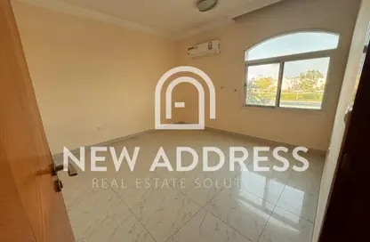 Compound - 4 Bedrooms - 3 Bathrooms for rent in Al Gharrafa - Doha