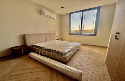 Apartment - 2 Bedrooms - 3 Bathrooms for rent in Salwa Road - Al Aziziyah - Doha