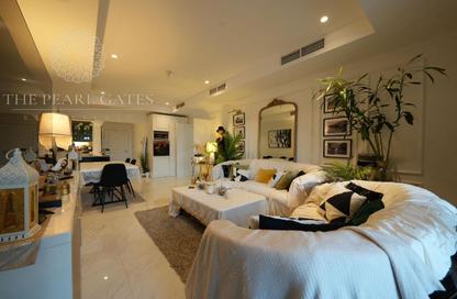 Apartment - 2 Bedrooms - 2 Bathrooms for rent in East Porto Drive - Porto Arabia - The Pearl Island - Doha