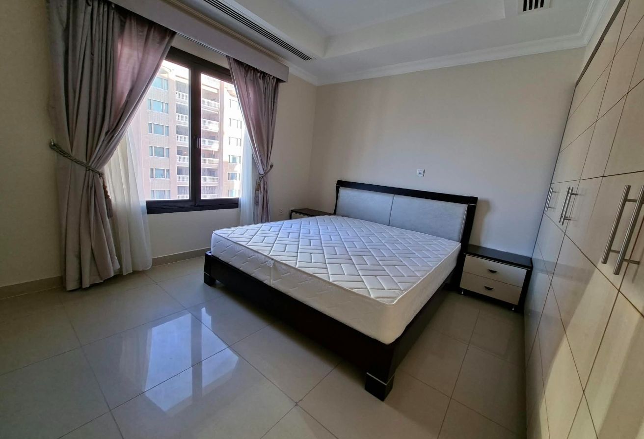 1 BHK Furnished Apartment, Porto Arabia, 7499 Qar thumbnail 4