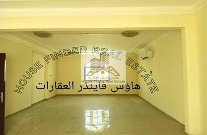 Villa - 5 Bedrooms - 5 Bathrooms for rent in Bu Hamour Street - Abu Hamour - Doha