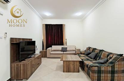 Apartment - 1 Bedroom - 1 Bathroom for rent in Umm Ghuwalina - Umm Ghuwailina - Doha Apartment - 1 Bedroom - 1 Bathroom for rent in Umm Ghuwalina - Umm Ghuwailina - Doha
