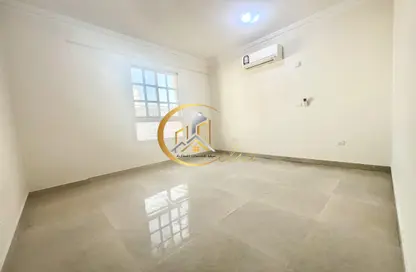 Apartment - 2 Bedrooms - 2 Bathrooms for rent in Al Muntazah Street - Al Muntazah - Doha
