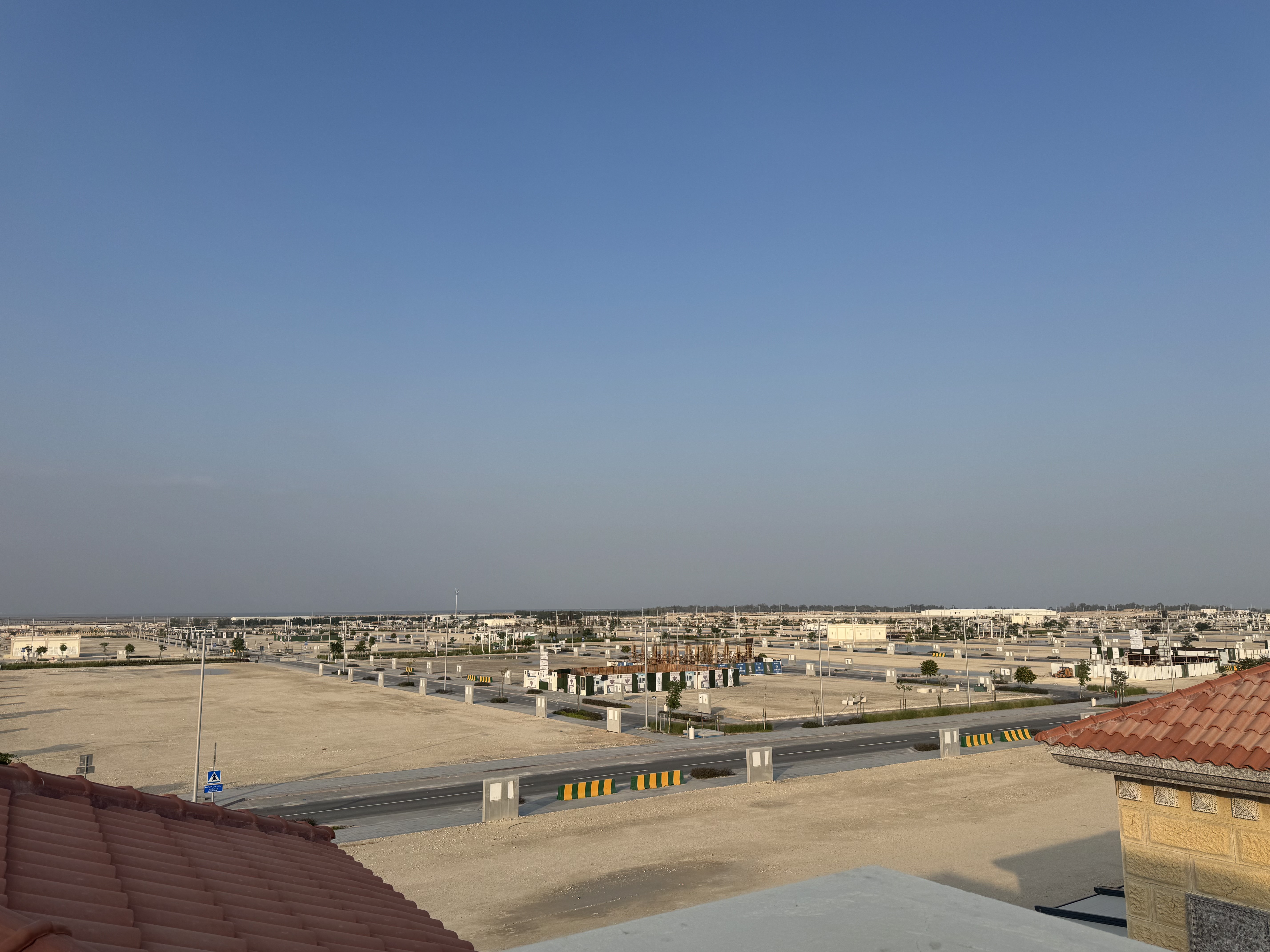 STAND ALONE VILLA SF WITH PRIVATE POOL - villa in Waterfront Residential