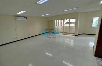 Apartment - 3 Bedrooms - 3 Bathrooms for rent in Al Mansoura - Al Mansoura - Doha Apartment - 3 Bedrooms - 3 Bathrooms for rent in Al Mansoura - Al Mansoura - Doha