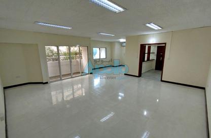 Apartment - 3 Bedrooms - 3 Bathrooms for rent in Al Mansoura - Al Mansoura - Doha Apartment - 3 Bedrooms - 3 Bathrooms for rent in Al Mansoura - Al Mansoura - Doha