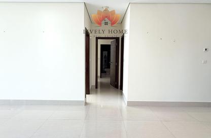 Apartment - 2 - 2 for rent in Marina Tower 23 - Marina District - Lusail Apartment - 2 - 2 for rent in Marina Tower 23 - Marina District - Lusail