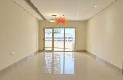 Apartment - 2 - 2 for rent in Marina Tower 23 - Marina District - Lusail