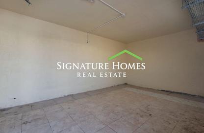 Warehouse - Studio for rent in East Industrial Street - Birkat Al Awamer - Al Wakra