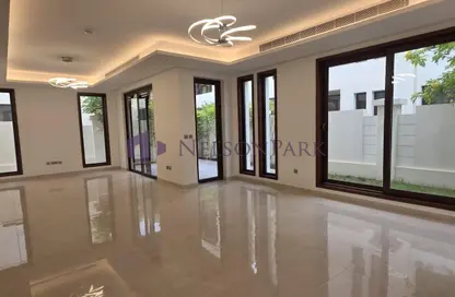 Villa - 4 Bedrooms - 6 Bathrooms for rent in Giardino Gardens - Giardino Villas - The Pearl Island - Doha