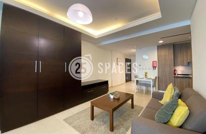 Apartment - Studio - 1 Bathroom for rent in Viva East - Viva Bahriyah - The Pearl Island - Doha
