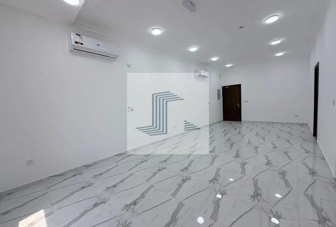 63584612 - صورة العقار 3