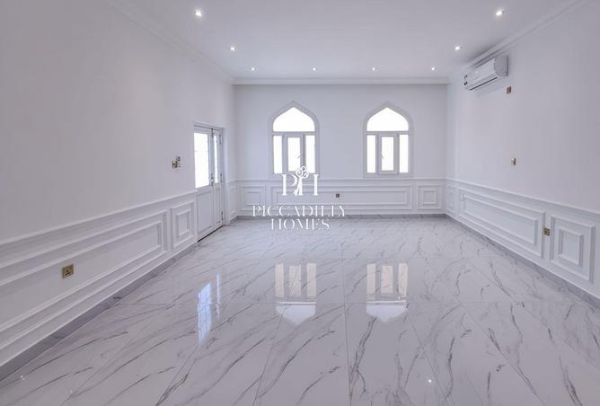 53521358 - Property Image 3