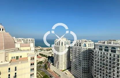 (بنتهاوس  (روف - 3 غرف نوم - 4 حمامات للايجار في فيفا غرب - فيفا بحرية - جزيرة اللؤلؤة - الدوحة