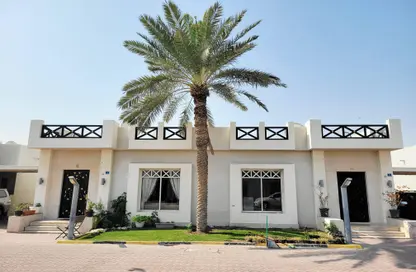 فيلا - 3 غرف نوم - 3 حمامات للايجار في الثمامة - الثمامة - الدوحة