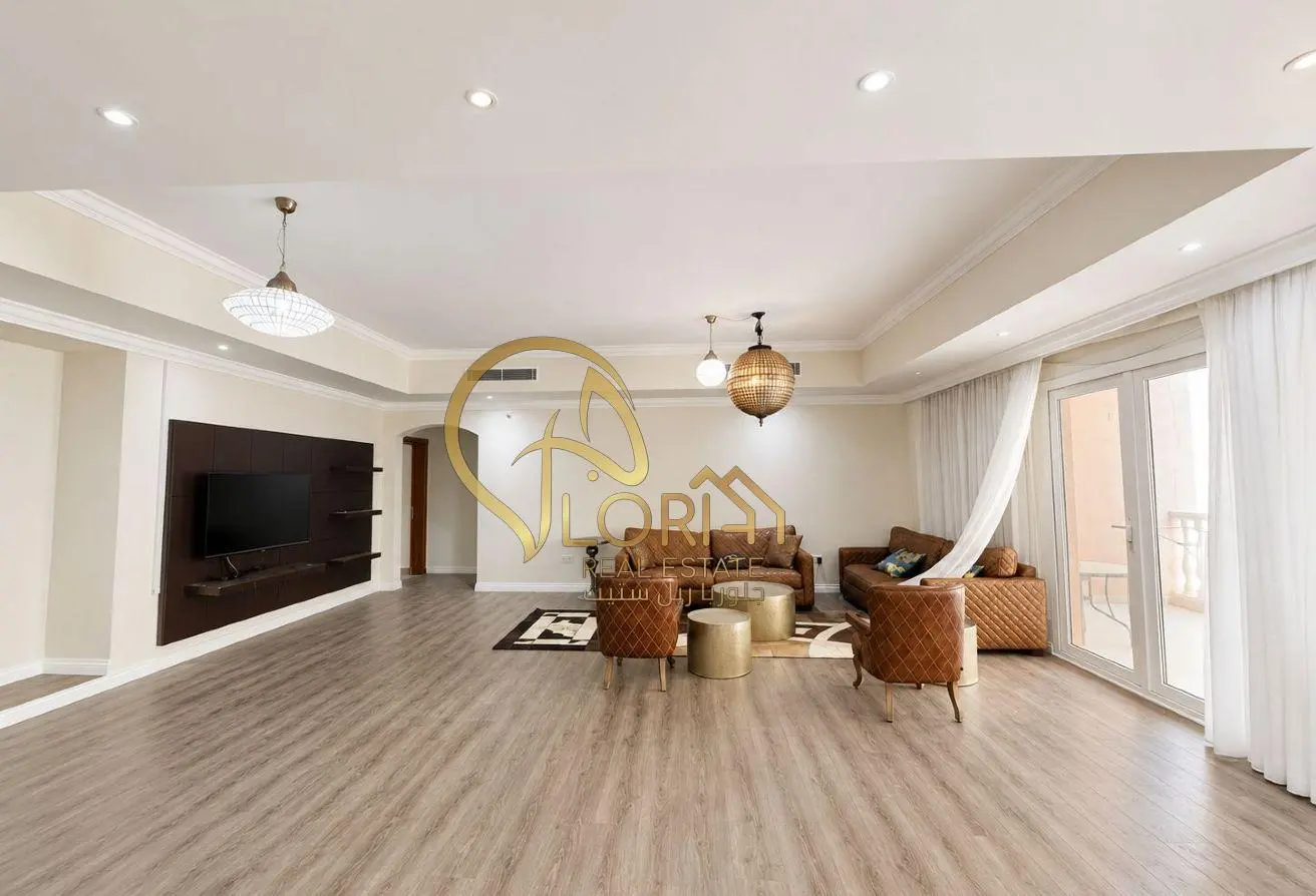 63313103 - Property Main Image