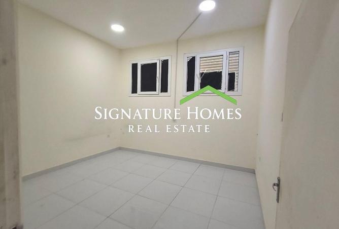 992368 - Property Image 3