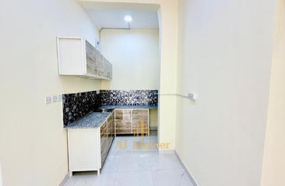 Apartment - 4 Bedrooms - 3 Bathrooms for rent in Umm Qarn - Al Daayen
